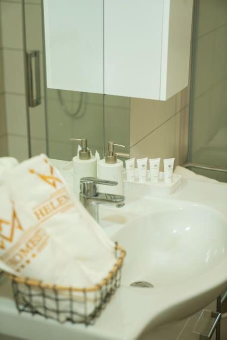 Cozy Flat By Wenceslas Square! Prague Luaran gambar